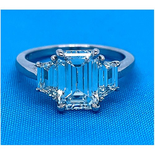 AFS-0094A Three Stone Diamond Engagement Ring