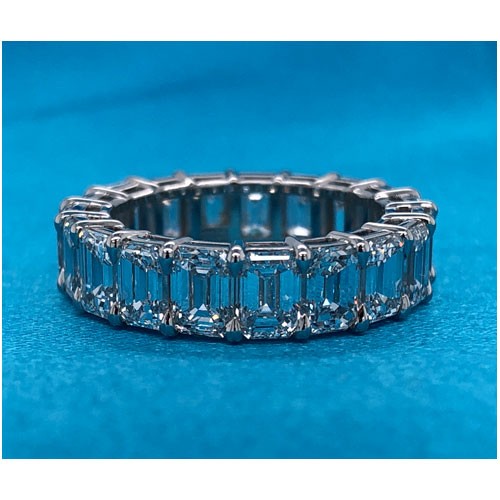 WB2699 Diamond Wedding Ring